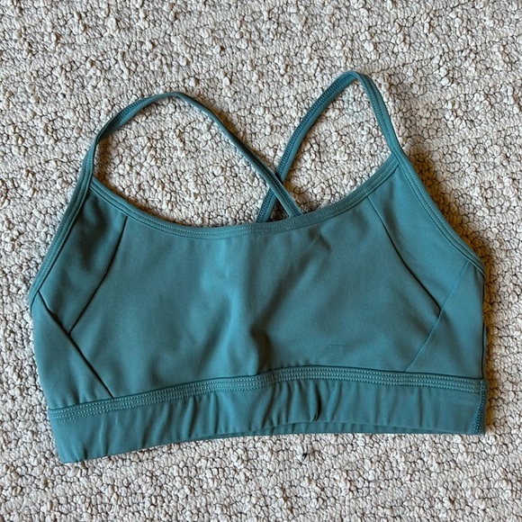 Alphalete Other - Alphalete Sports Bra